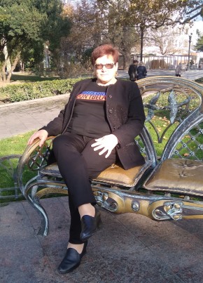 Натали, 62, Россия, Симферополь
