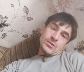 Ilya, 33, Liverpool