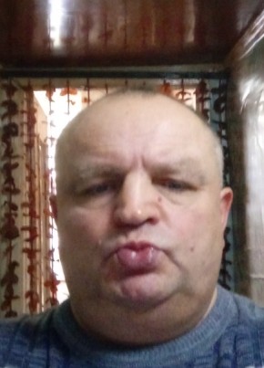 Юра из Домодедово 54 года