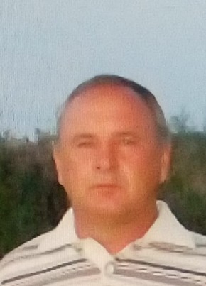 Юрий, 64, Россия, Семикаракорск