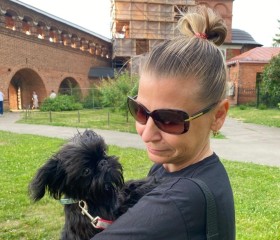 Anna, 48, Moscow