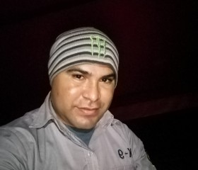 Oscar, 40, Canas