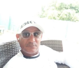 Rihan, 42, Cayenne