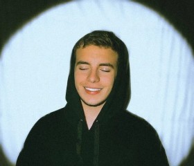 Yarik, 20, Simferopol