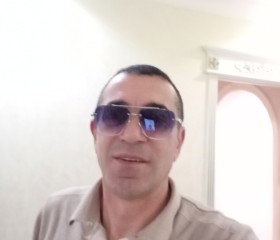 Roman, 45, Mingelchaur