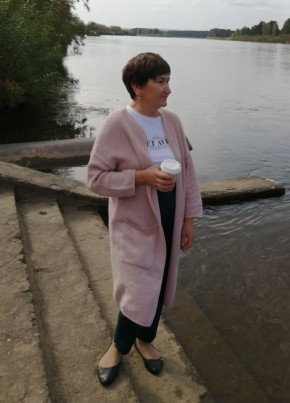 Валентина, 60, Россия, Зеленогорск (Красноярский край)
