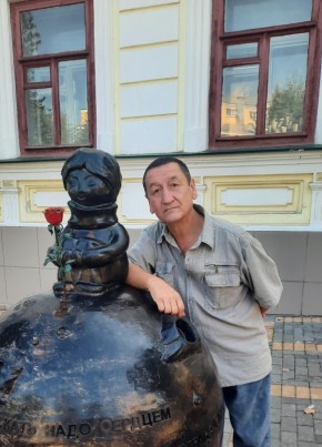 Aleksandr, 52, Russia, Novocheboksarsk
