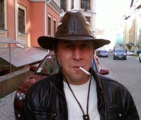 Виталий, 42 года, Быков