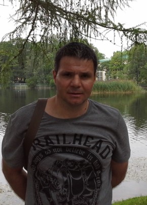 Роман, 45, Россия, Санкт-Петербург