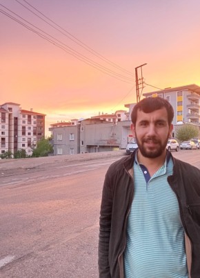 Ramazan Yorga, 21, Türkiye Cumhuriyeti, Yenişehir