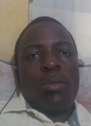 dealbryan из Kampala 21 год