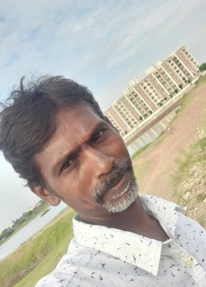 Bharathi, 46, India, Chennai