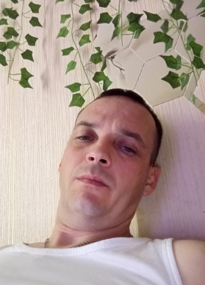 Sergey, 33, Russia, Volgograd
