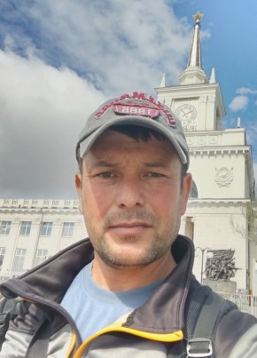 Вова из Воронежа 19 лет