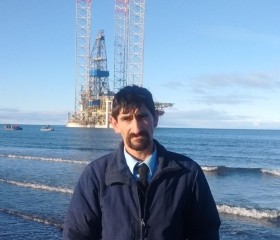 Cesar, 19, Ushuaia