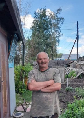 Сергей из Смоленское 62 года