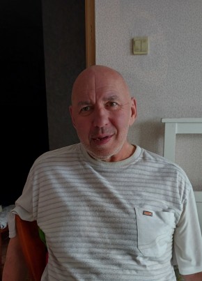 Юрий из Москвы 61 год
