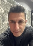 Esat, 40, Istanbul