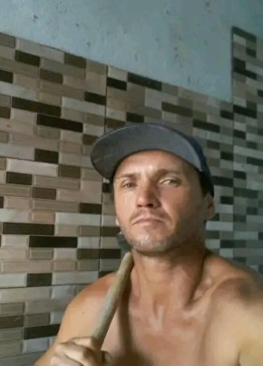 Miguel из Pelotas 31 год