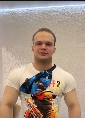 Феликс из Вологды 20 лет