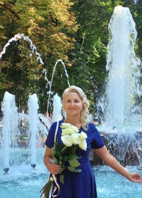 Валентина, 57, Россия, Орёл-Изумруд