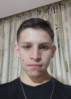 Andrés calvopiña, 19, República del Ecuador, Quito