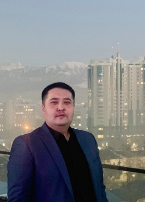 Даурен Бухар, 30, Қазақстан, Алматы