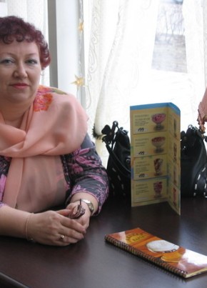 Галина, 67, Россия, Братск