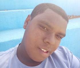 Aikalessandro, 20, Caetite