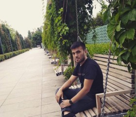 Mukhammadkarim, 30, Moscow
