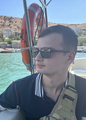 Кирилл из Костромы 21 год
