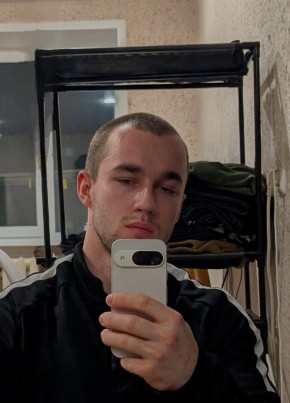 Dmitriy, 25, Russia, Bryansk