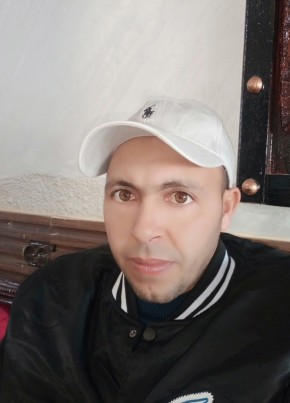 Farid, 21, Morocco, Casablanca