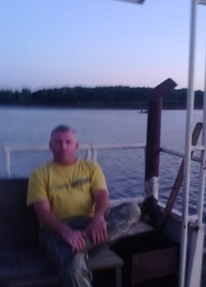 Игорь, 55, Россия, Астрахань