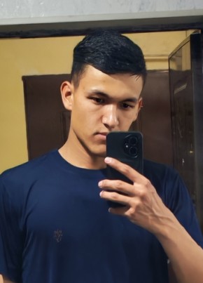 Sardor из Toshkent 23 года