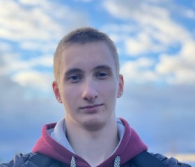 Valeriy, 20, Kamensk-Uralskiy