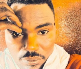 Nadef Afandy, 30, Brussels