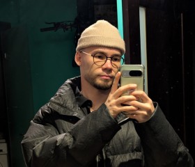 Tumur, 28, Mueang Nonthaburi