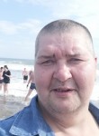 Anton , 44, Vladivostok