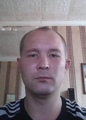 николай, 37, Россия, Северск