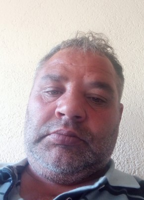 Mustafa Çakır из Sandıklı 46 лет