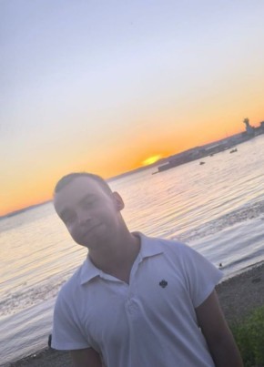 Danil, 26, France, Paris