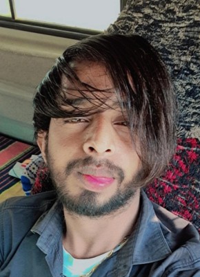 Irfan Chauhan, 23, India, Delhi