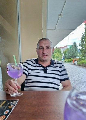 Олег из Mladá Boleslav 40 лет