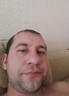 Мишаня, 32, Россия, Сургут
