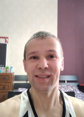 Олег, 44, Россия, Санкт-Петербург