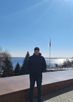 Владимир из Батайска 46 лет