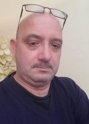 Abdi, 46, People’s Democratic Republic of Algeria, Reghaïa