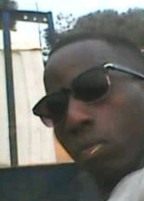 Moussa Sanogo, 20, République de Côte d’Ivoire, Abidjan