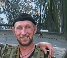 Василий, 51 год, Стаханов